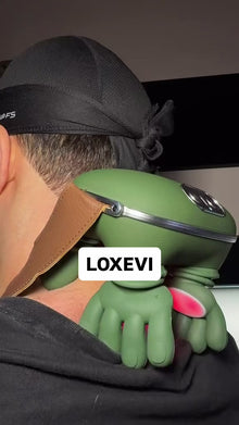 Cordless Shiatsu Neck and Shoulder Massager with Heat Loxevi